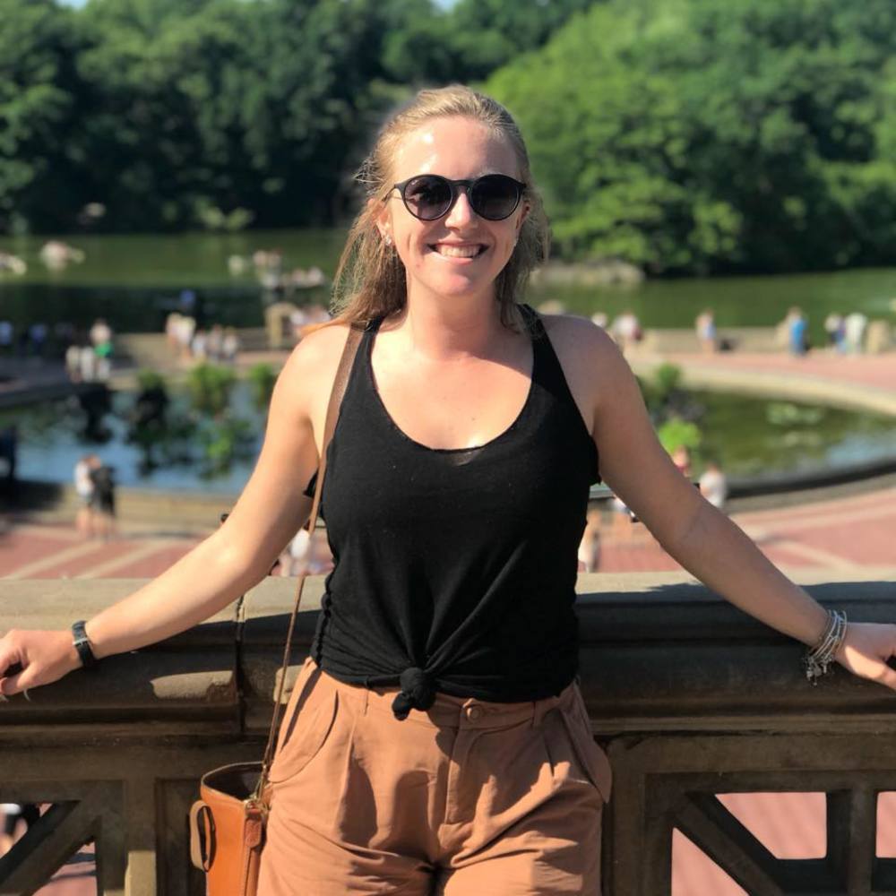 Meet your Posher, Kelly